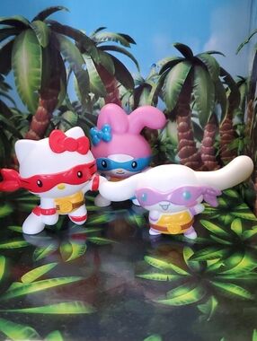 🌞 TMNT x Hello Kitty Toys